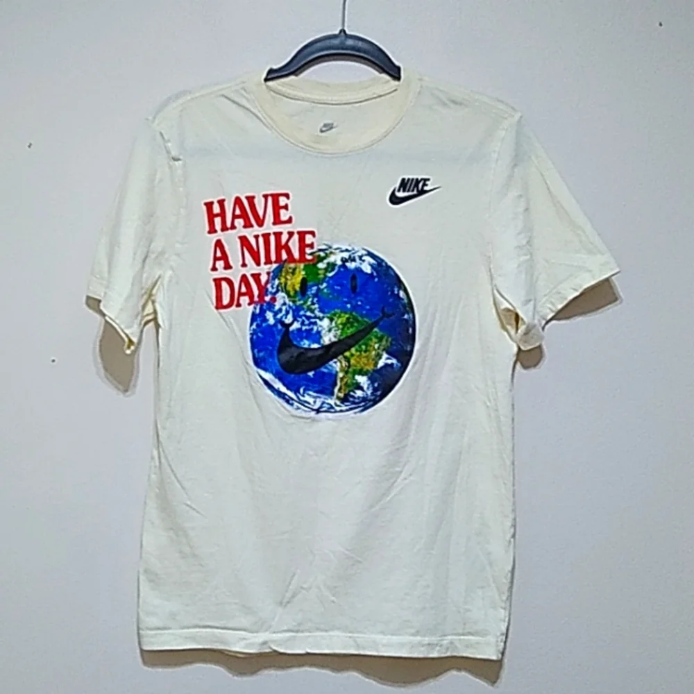 Nike Have A Nike Day Short Sleeve Tee